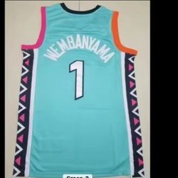 Wemby color lblast. Authentic size large