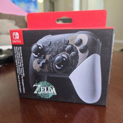 Nintendo Switch Pro Controller - The Legend of Zelda: Tears of the Kingdom Edition