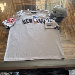 MLB PRO YANKEE SHIRT / MATCHING SNAP BACK