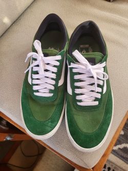Men's Green Van's 9.5