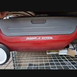 Radio Flyer Wagon