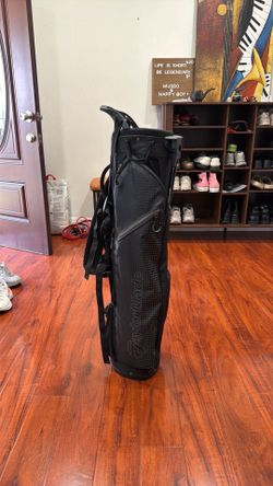 Taylor Made Light Weight Walking Bag