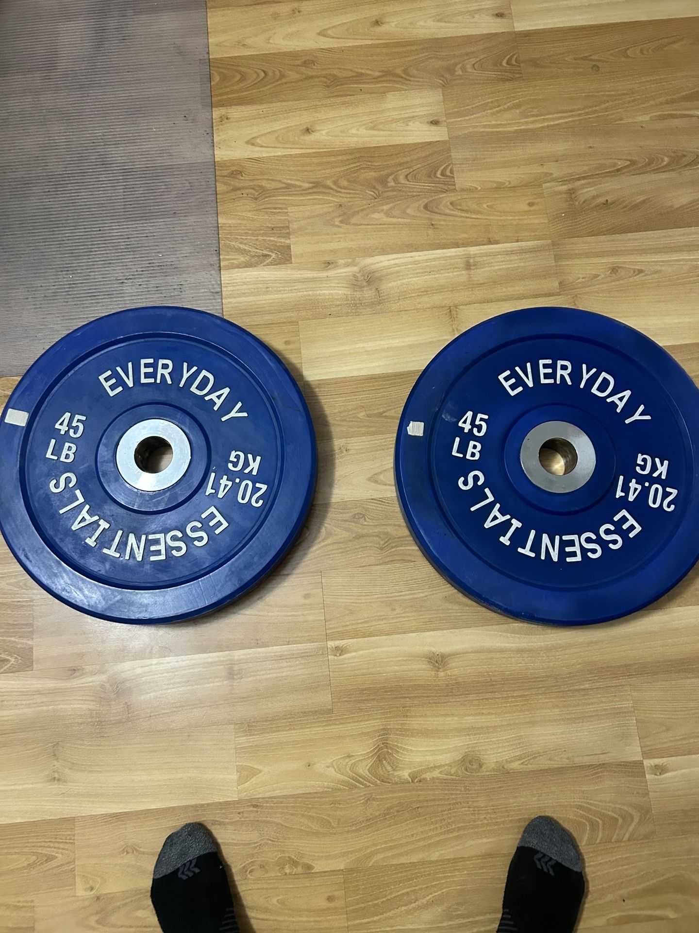 45 Pound Bumper Plates
