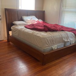 Queen Size Bed Frame And Mattresses 