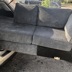Sectional Couches 250 Or Bo