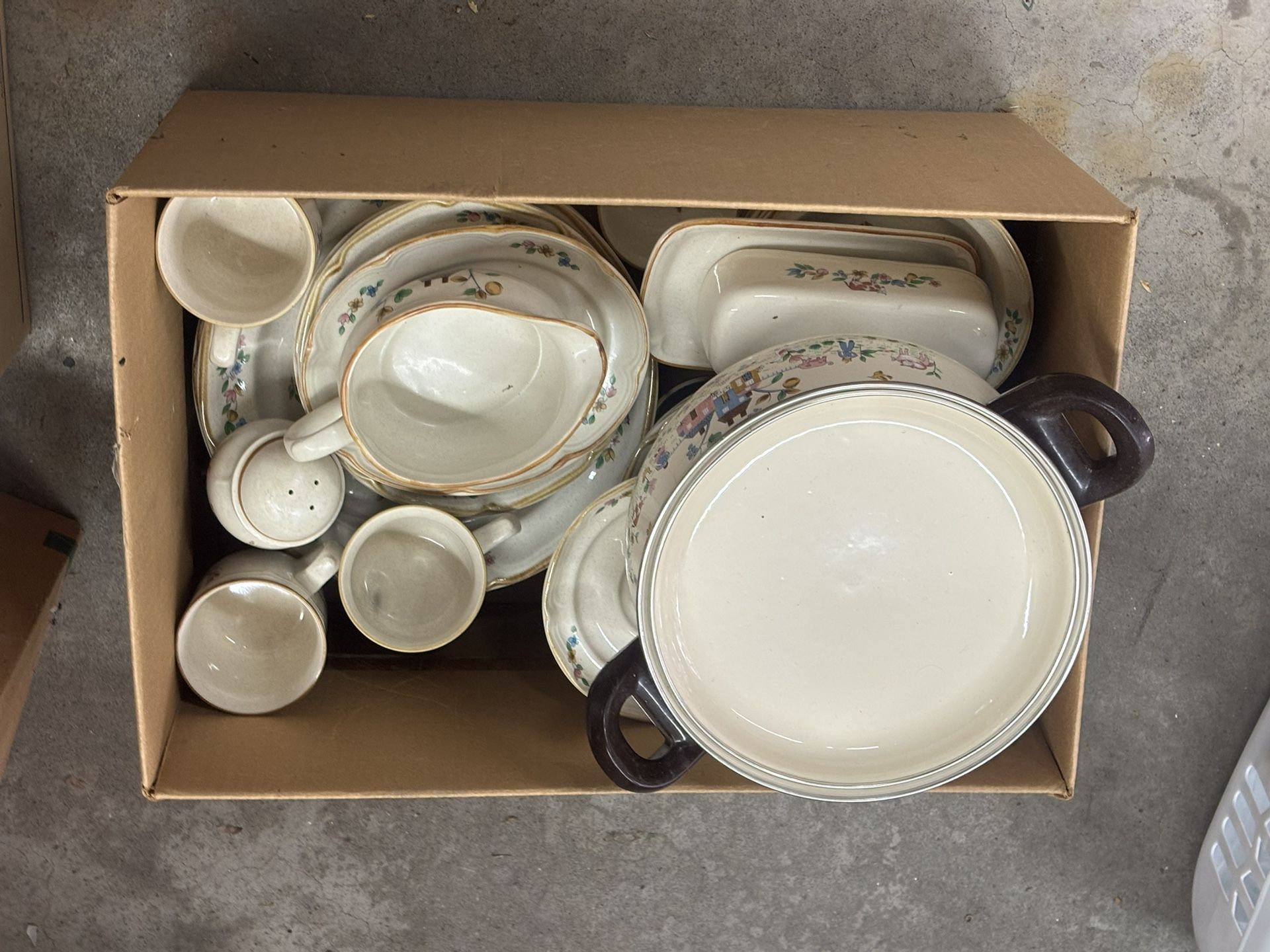 Dish Set