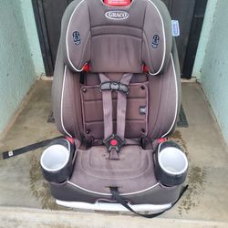 Graco Booster Car Seat Expires 2030 Cleaned But Fabric Is Faded