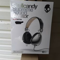 Skullcandy Headset