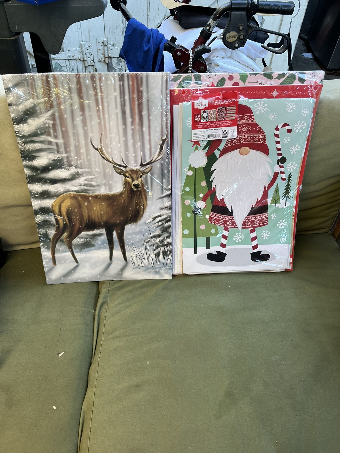 Son Cajas Para Regalo  Tray &10cajas Diferentes Colores Cada Paquete  $3 Dolls Cada Uno  