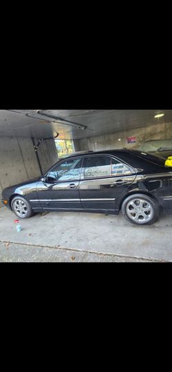 02-05 Mercedes E320 Rims and Tires
