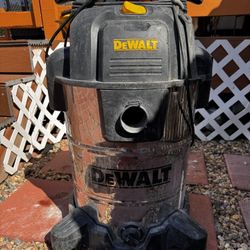 Dewalt Vacuum