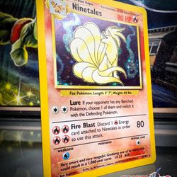 Ninetales 012/102 Base Set Holo