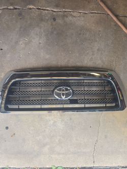 Toyota tundra grill