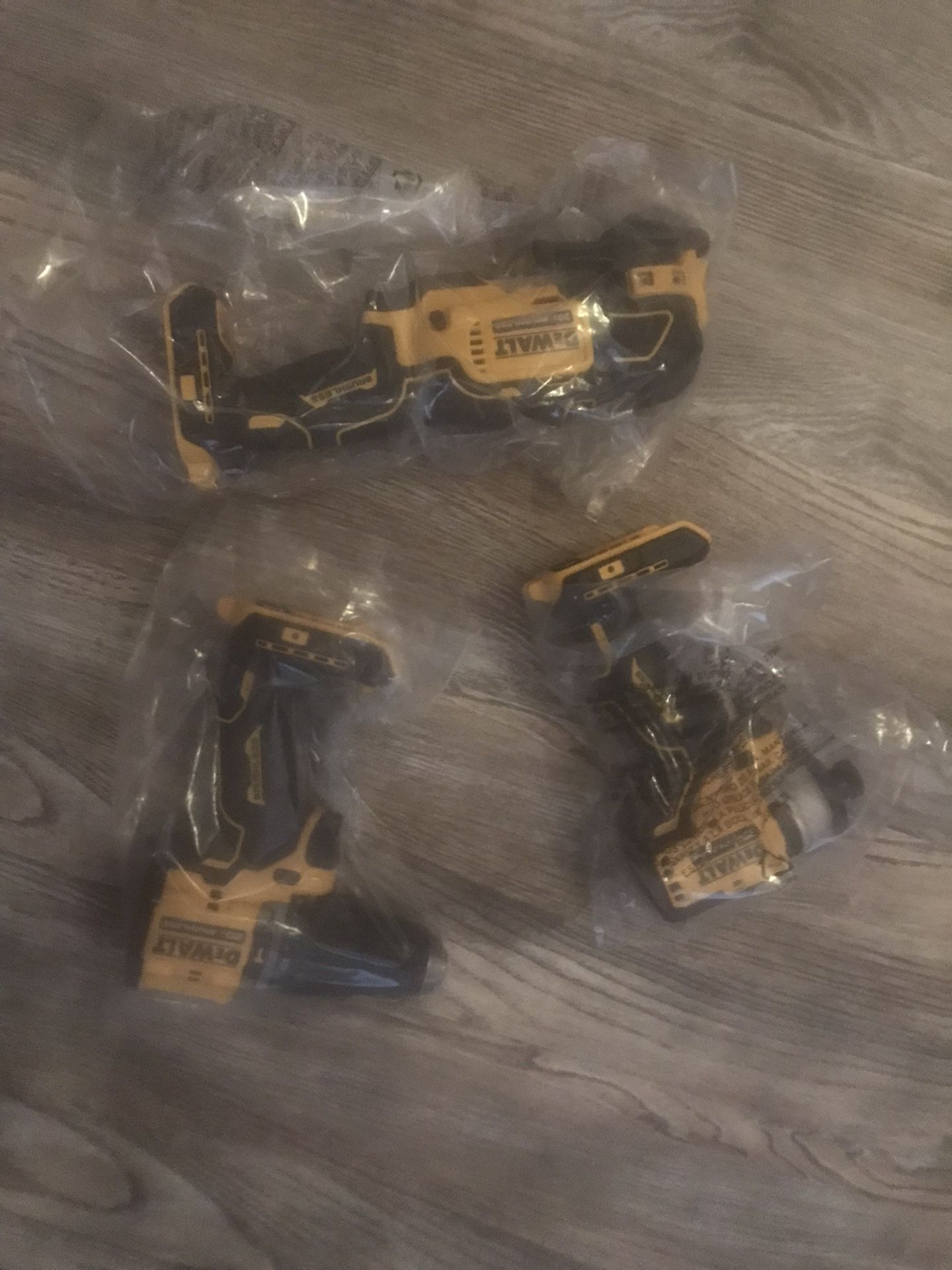 Dewalt 20v Multitool,impact and drill