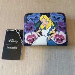 Loungefly Disney Alice in Wonderland Brand New w/Tags Zip Around Wallet Read Blw 
