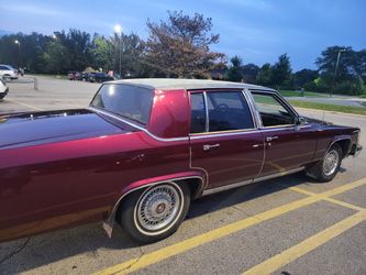 1989 Cadillac Brougham/ Deville