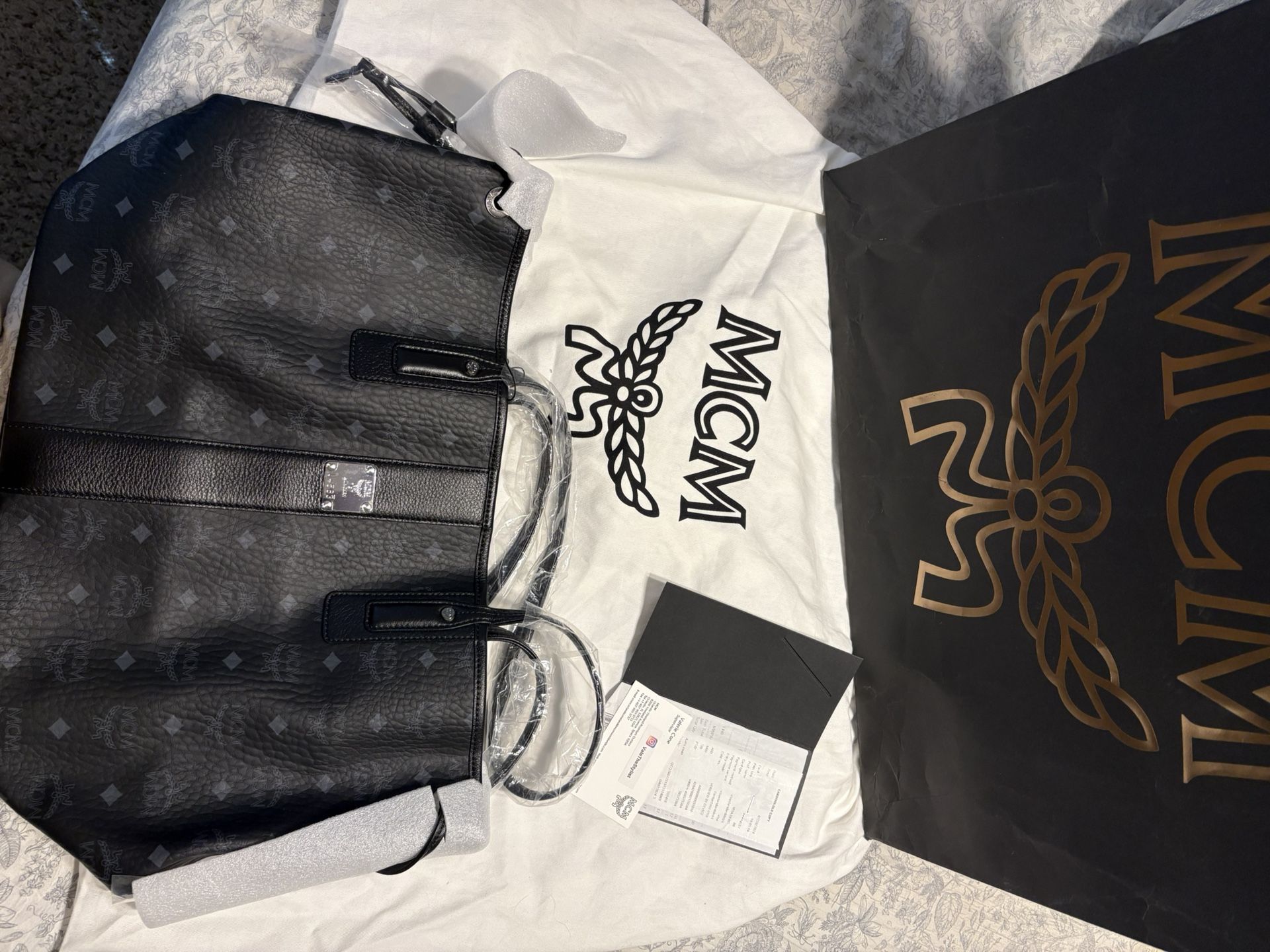 MCM Liz Medium Shopper Purse Tote