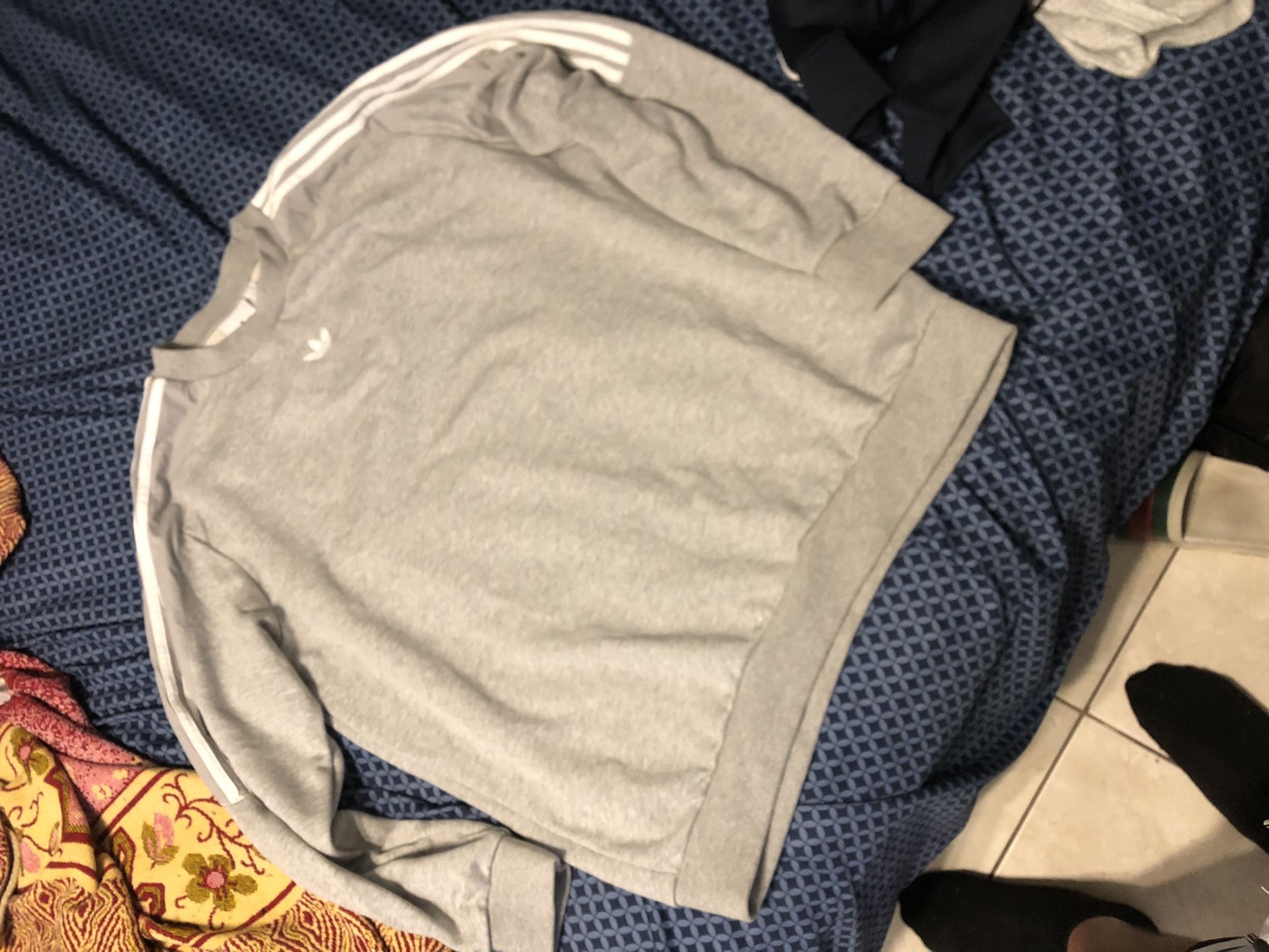 Adidas sweater xxl