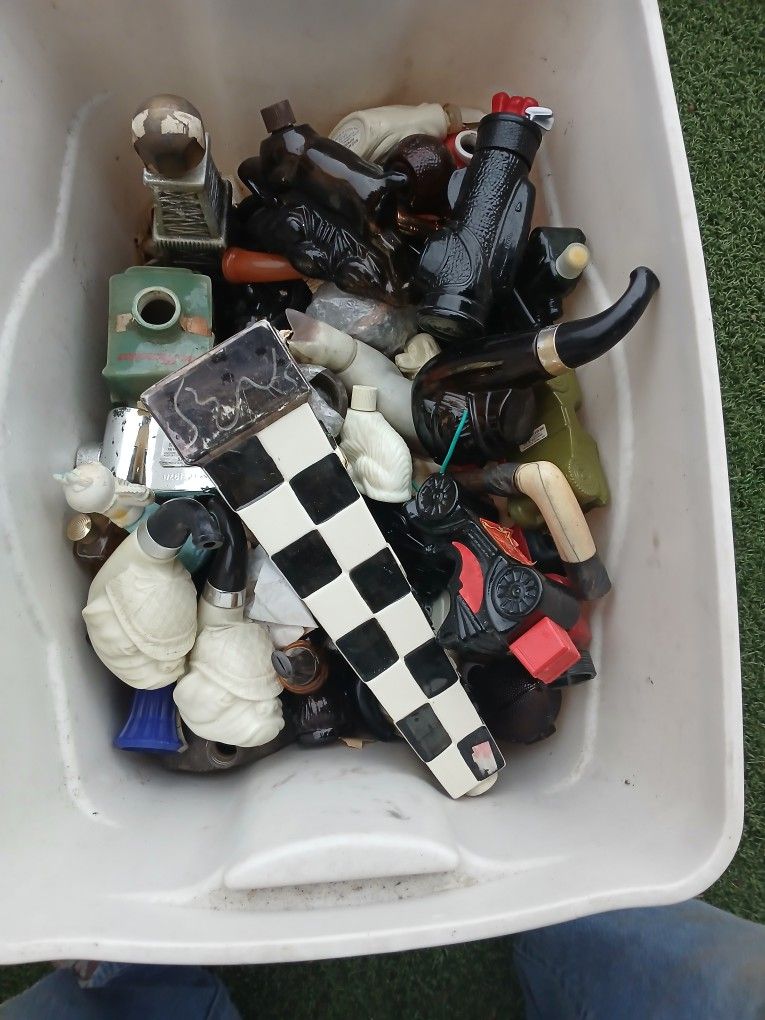 $50 Lot Of Vintage Avon Perfume & Cologne Bottles