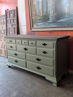 Dresser