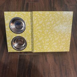 Free Cat Food Perch w/Bowls