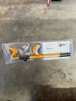 New in package steering wheel lock