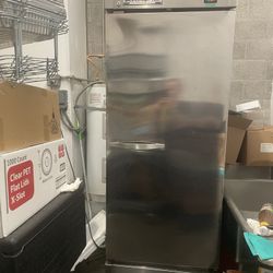 1 Door Beverage Air Refrigerator 