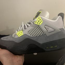 Jordan 4 Neon 95 Size 10.5
