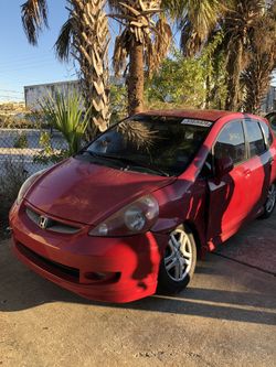 Parting out 2008 Honda Fit sport