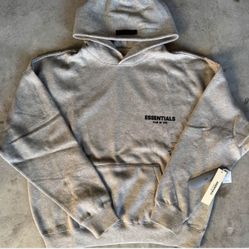 🔥 ESSENTIALS BY FEAR OF GOD HOODIE – LIGHT OATMEAL – M (NEW)