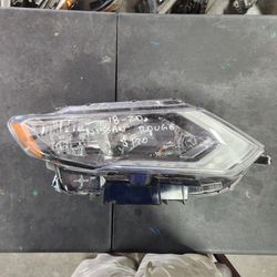 Nissan Rogue Right Passenger Headlight 2018 2019 2020 Part $120