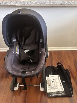 Evenflo dualshyft like new with base
