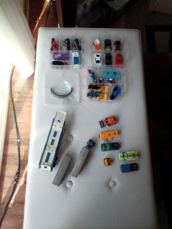 Hot Wheels matchbox Johnny's and case