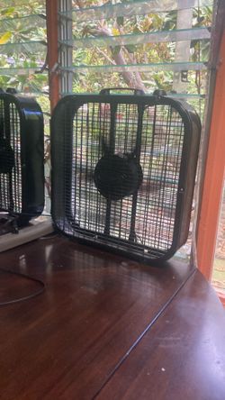 Box Fan Black