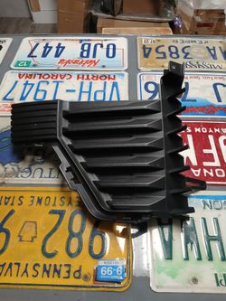 22-25 Silverado 1500 Left Driver Side Air Duct Cover Aftermarket