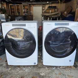 Whirlpool Washer and dryer