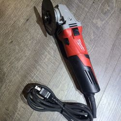 Milwaukee 13 Amp 5 in. Small Angle Grinder with Dial Speed