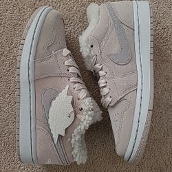 Wmns Air Jordan Retro 1 Low " "Teddy Bear " Size 5.5wmns/4 Youth 