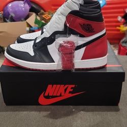 Jordan Retro 1 Black Toe 2016