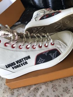 Louis Vuitton Tattoo Sneaker size 9 for Sale in The Bronx, NY