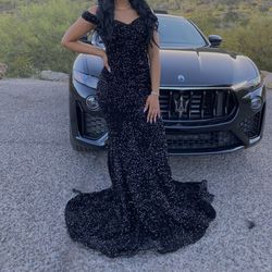 Black Sparkly Prom Dress 