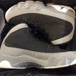 Air Jordan 9 Retro