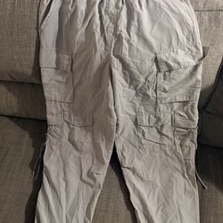 aeropostal cargo pants -new
