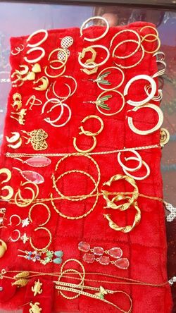 Gold plated "" Jewelry ""