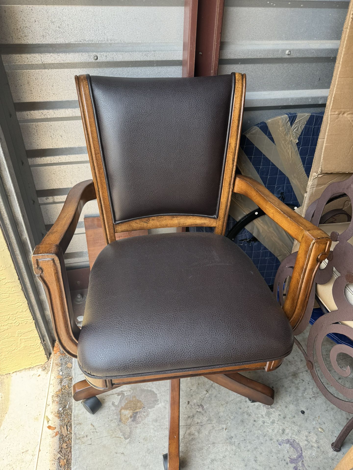 Beautiful Leather Office Chair - $40