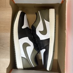 Jordan 1 Low Olive Green/Black