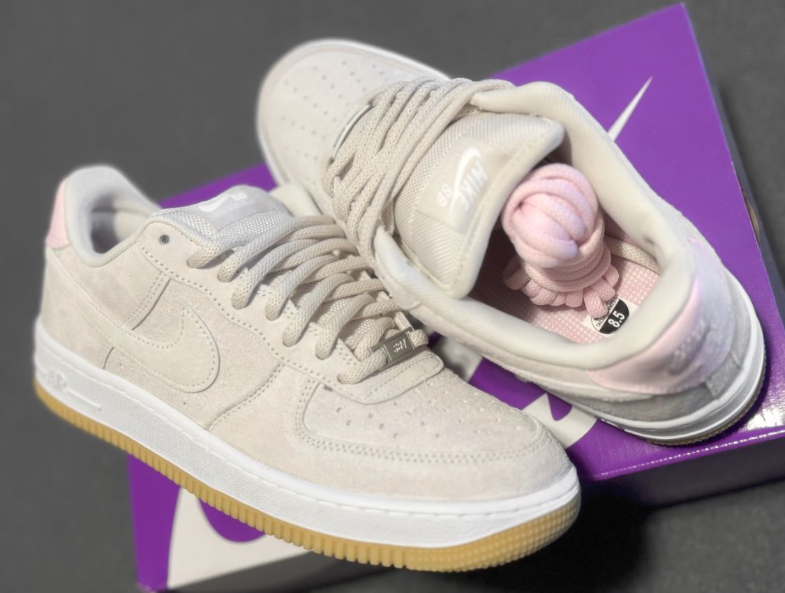 Nike SB Air Force 1 Sz 8.5
