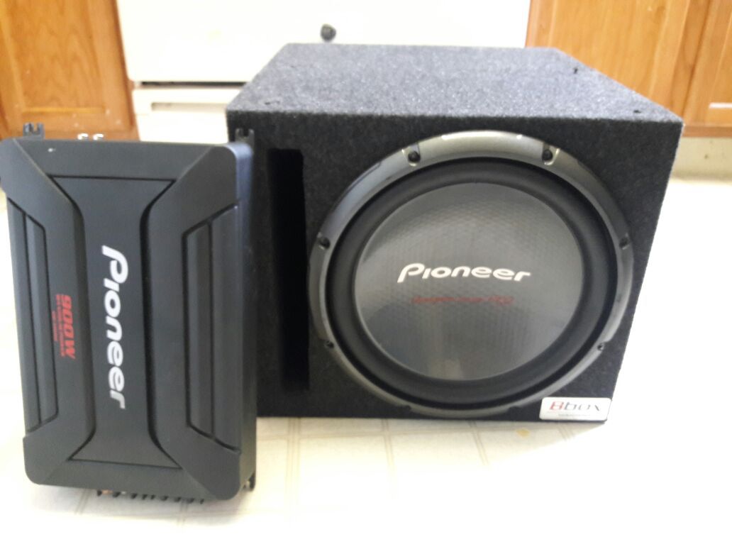 Subwoofer PIONEER 12 "and AMP 900w both things Subwoofer 12 "y AMP 900w ambas cosas