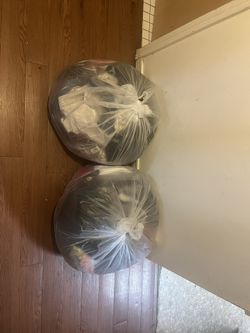 Small women, clothes