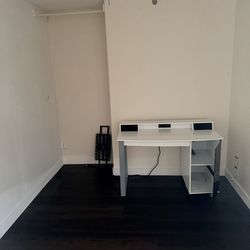 Se renta cuarto en fontana